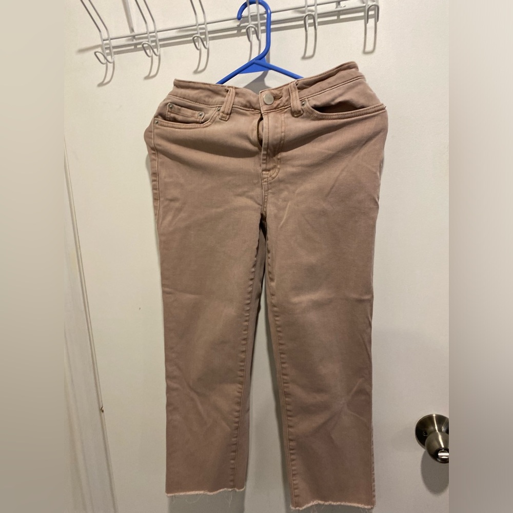 Stretched pant